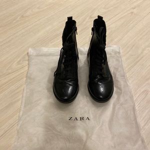 Zara Girls black bootie